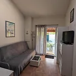 Marines Du Roussillon En Avec Piscine A 150 M De La V100 *